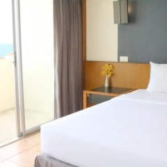 Sunshine Hotel And Residences 3* Стандартный номер с различными типами кроватей фото 8