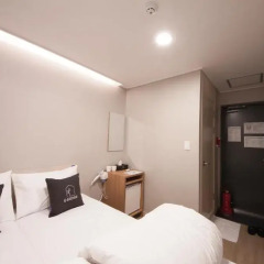 K-grand Hostel Myeongdong Стандартный номер фото 5