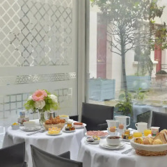 Отель Unic Renoir Saint Germain Париж питание