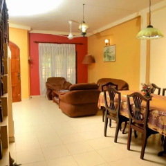 Отель Holiday Nest Bed and Breakfast интерьер отеля фото 2