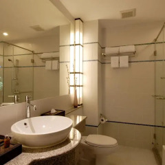 Отель Supalai Resort And Spa Phuket 3* Номер Делюкс с двуспальной кроватью
