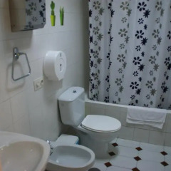 Отель Jqc Rooms Стандартный номер фото 7