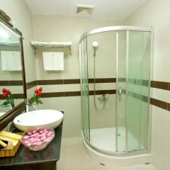 Luxury Nha Trang Hotel 3* Улучшенный номер с разными типами кроватей фото 2