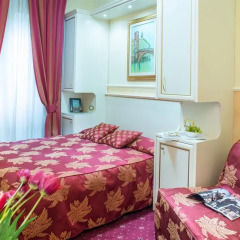 Hotel Anfiteatro Flavio 3* Стандартный номер с различными типами кроватей фото 8
