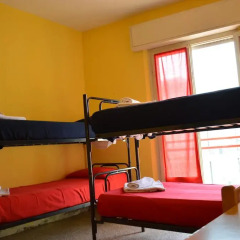 The Hostel Riccione 2* Номер категории Эконом с различными типами кроватей фото 3