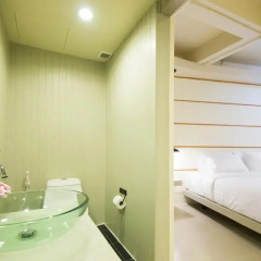 Отель Phuket Montre Resotel 3* Номер Делюкс