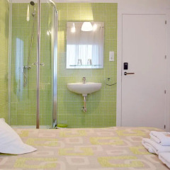 Отель Hostal Besaya Стандартный номер с двуспальной кроватью (общая ванная комната) фото 2