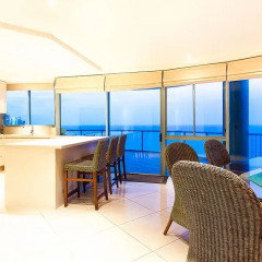 Отель The Waterford on Main Beach Апартаменты с различными типами кроватей фото 10