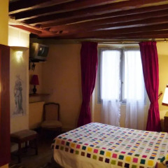 Отель Hôtel Les Degrés De Notre Dame 2* Стандартный номер