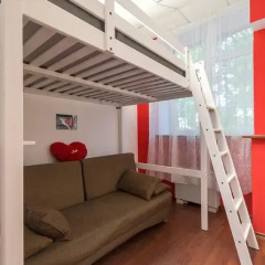 Light Dream Hostel Стандартный семейный номер с двуспальной кроватью фото 4