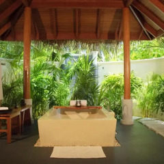 Отель Anantara Dhigu Maldives Resort 5* Вилла с различными типами кроватей фото 5