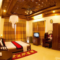 Отель Hoa Mau Don Homestay Номер Делюкс с различными типами кроватей