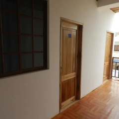 Отель Hostal Yaku Montañita интерьер отеля