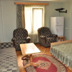 Отель Holiday Home On Charents комната для гостей фото 2