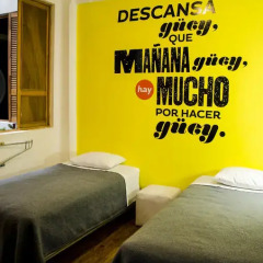 Hostel Mundo Joven Catedral Стандартный номер фото 4