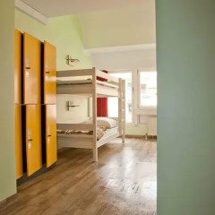 Wombats City Hostel Кровать в общем номере фото 2