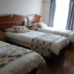 Royal Eagle Hotel 3* Стандартный семейный номер с различными типами кроватей