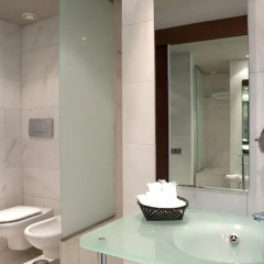 Отель Eurohotel Barcelona Gran Via Fira 4* Стандартный номер с различными типами кроватей фото 6