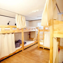 Отель Crossroad Backpackers Hongdae Кровать в общем номере с двухъярусной кроватью фото 10