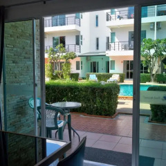 Отель Pool Access 89 at Rawai 3* Семейный номер Делюкс с двуспальной кроватью