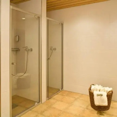 Top Countryline Hotel Schrenkhof Унтерхахинг ванная