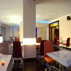 Hotel Relax Inn питание
