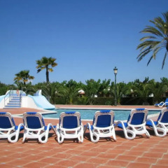 Отель Camping Vendrell Platja бассейн