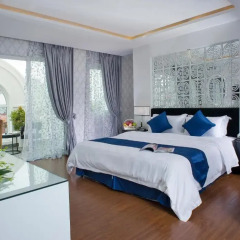 Church Boutique Hotel - Hang Gai 3* Люкс с различными типами кроватей