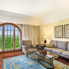 Отель The Oberoi Amarvilas, Agra 5* Люкс повышенной комфортности с различными типами кроватей фото 6