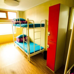 Kimchee Sinchon Guesthouse - Hostel Кровать в женском общем номере с двухъярусной кроватью фото 14