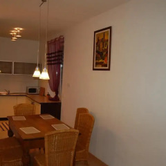 Отель Barbakan Apartament Old Town Улучшенные апартаменты с различными типами кроватей фото 40