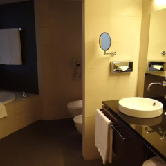 Отель Pestana Arena Barcelona 4* Улучшенный номер с различными типами кроватей