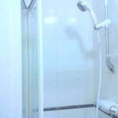 Отель White Sands Lodge Лондон ванная