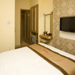 Selena Hotel Saigon 2* Номер Делюкс с различными типами кроватей фото 2