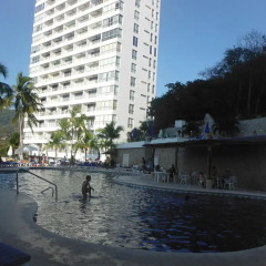 Отель Condominio Torre Blanca Acapulco бассейн