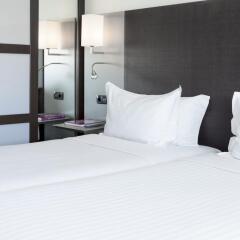AC Hotel Zizur Mayor by Marriott 4* Стандартный номер с различными типами кроватей фото 5