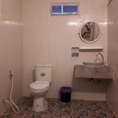 Отель Lanta Sunmoon Bungalos Ланта ванная фото 2