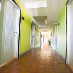 Отель ZEN Rooms Naklua интерьер отеля