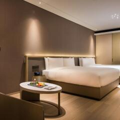 Отель Novotel Shanghai Clover 4* Студия с различными типами кроватей фото 2