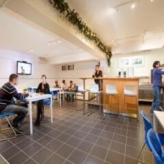 Hostel Bureau гостиничный бар