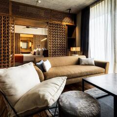 Отель Bisma Eight Ubud 4* Люкс с различными типами кроватей фото 15