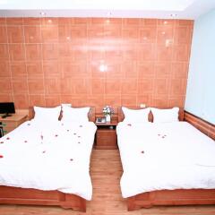 Avi Airport Hotel 2* Люкс с различными типами кроватей фото 3