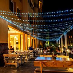 Отель Vanilla Garden Apartcomplex Болгария, Солнечный берег - отзывы, цены и фото номеров - забронировать отель Vanilla Garden Apartcomplex онлайн питание