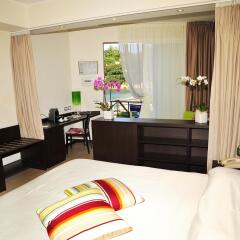 Hotel Desiree 4* Полулюкс фото 5