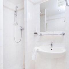 Globus Hotel 3* Стандартный номер с различными типами кроватей фото 6
