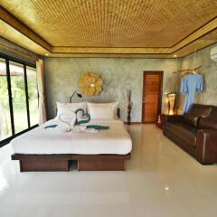 Отель Long Beach Chalet 3* Вилла Делюкс фото 2