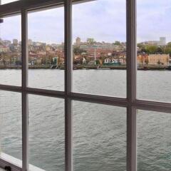Отель Oporto Home - River Front Апартаменты разные типы кроватей фото 41