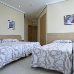 Hotel Mediodia 2* Стандартный номер с различными типами кроватей фото 9