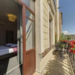 Мини-отель MaryHotel Улучшенный номер с двуспальной кроватью фото 19
