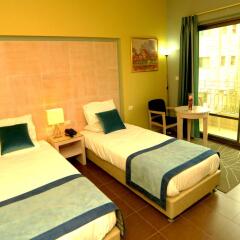 Отель HOLYLAND 3* Стандартный номер фото 30
